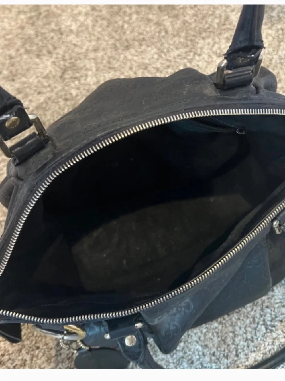 ✨ Gucci Black Guccissima Leather Tote Bag ✨ - Picture 4 of 5